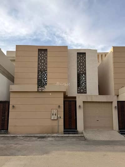 11 Bedroom Villa for Sale in East Riyadh, Riyadh - Villa for sale in Al Munsiyah, east Riyadh