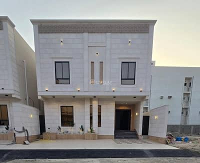 9 Bedroom Villa for Sale in Al Nwwariyah, Makkah - Luxurious villa in Al-Nawariyah, Mecca