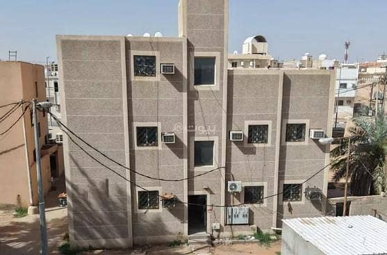 عمارة للبيع في حي الديرة, مدينة البكيرية, منطقة القصيم عمارة للبيع في حي الديرة, مدينة البكيرية, منطقة القصيم