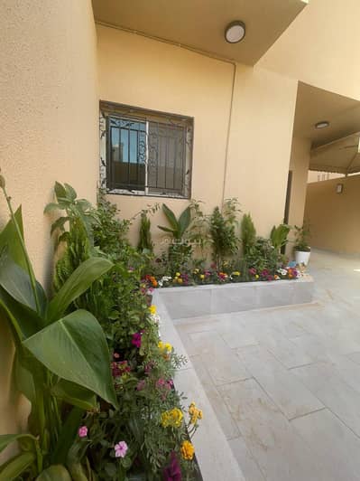 4 Bedroom Floor for Rent in East Riyadh, Riyadh - 4 two-storey rooms for rent in Monastir