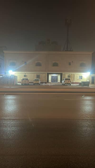 3 Bedroom Flat for Rent in East Riyadh, Riyadh - Apartment in East Riyadh,Al Janadriyah 3 bedrooms 30000 SAR - 87888769 3 Bedroom Flat for Rent in East Riyadh, Riyadh - Apartment in East Riyadh,Al Janadriyah 3 bedrooms 30000 SAR - 87888769