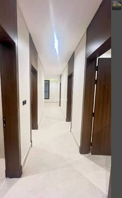 5 Bedroom Flat for Sale in Al Hamra, Al Khobar - Apartment for sale in Al Hamra, Al Khobar 5 Bedroom Flat for Sale in Al Hamra, Al Khobar - Apartment for sale in Al Hamra, Al Khobar