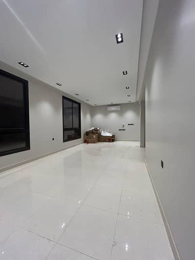 4 Bedroom Apartment for Rent in East Riyadh, Riyadh - Apartment consisting of 4 rooms for rent in Al-Yarmouk