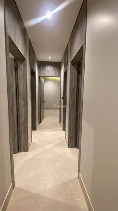 5 Bedroom Flat for Sale in Al Hamra, Al Khobar - Apartments for sale in Al Khobar 5 Bedroom Flat for Sale in Al Hamra, Al Khobar - Apartments for sale in Al Khobar