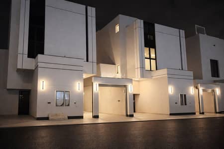 5 Bedroom Apartment for Sale in East Riyadh, Riyadh - Apartment in East Riyadh,Al Janadriyah 5 bedrooms 600000 SAR - 87908728 5 Bedroom Apartment for Sale in East Riyadh, Riyadh - Apartment in East Riyadh,Al Janadriyah 5 bedrooms 600000 SAR - 87908728