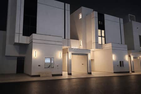 3 Bedroom Apartment for Sale in East Riyadh, Riyadh - Apartment in East Riyadh,Al Janadriyah 3 bedrooms 600000 SAR - 87908722 3 Bedroom Apartment for Sale in East Riyadh, Riyadh - Apartment in East Riyadh,Al Janadriyah 3 bedrooms 600000 SAR - 87908722