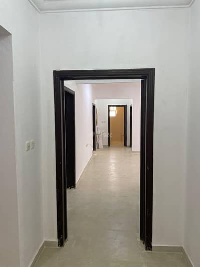 3 Bedroom Apartment for Sale in East Riyadh, Riyadh - Apartment for sale in Al Hamra neighborhood