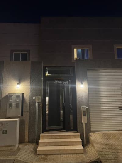 دور 4 غرف نوم للبيع في شمال الرياض، الرياض - دور منفصل للبيع ( الياسمين )