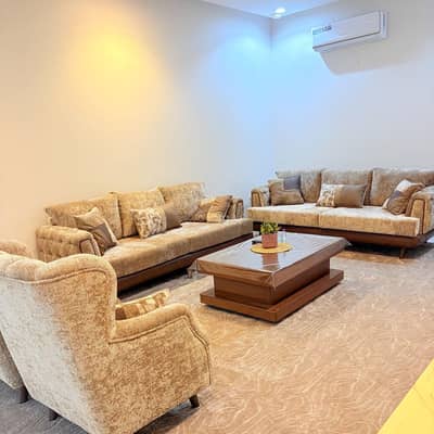 2 Bedroom Apartment for Rent in Khbab Aseer Region - Two-room apartment and a hall