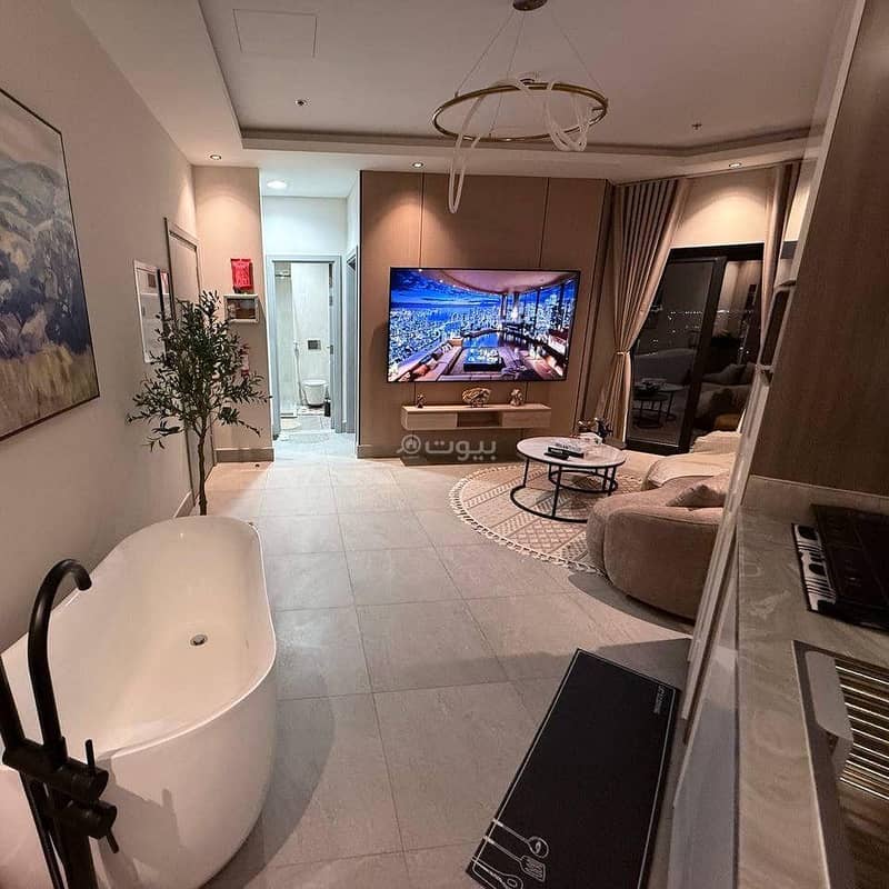 Royal suite with bathtub and balcony with a luxurious view Royal suite with bathtub and balcony with a luxurious view