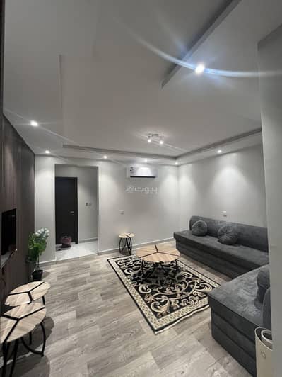 2 Bedroom Flat for Rent in North Jeddah, Jeddah - An apartment consisting of two bedrooms and a living room