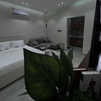 1 Bedroom Apartment for Rent in East Riyadh, Riyadh - Elegant studio with self -entry