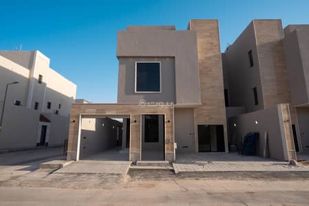 3 Bedroom Floor for Sale in East Riyadh, Riyadh - 3 Bedroom Floor For Sale in Al Khaleej, Riyadh