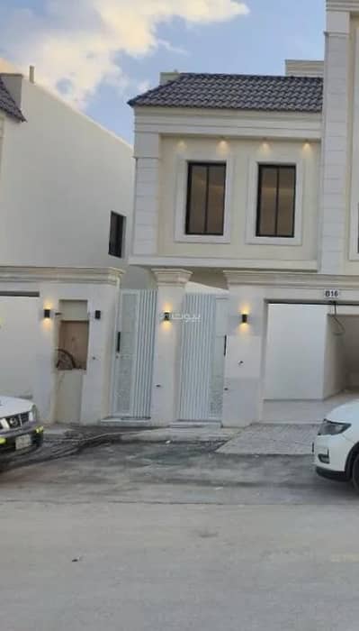 4 Bedroom Floor for Sale in South Riyadh, Riyadh - Floor For Sale in Okaz, Riyadh 4 Bedroom Floor for Sale in South Riyadh, Riyadh - Floor For Sale in Okaz, Riyadh