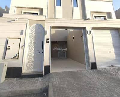 6 Bedroom Floor for Sale in South Riyadh, Riyadh - Floor For Sale in Badr, Riyadh