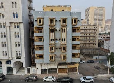 Commercial tower in Jail of the Jinn - Makkah Al-Mukarramah Commercial tower in Jail of the Jinn - Makkah Al-Mukarramah