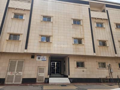 3 Bedroom Flat for Rent in North Riyadh, Riyadh - Family apartment for rent - Al-Ghadeer district