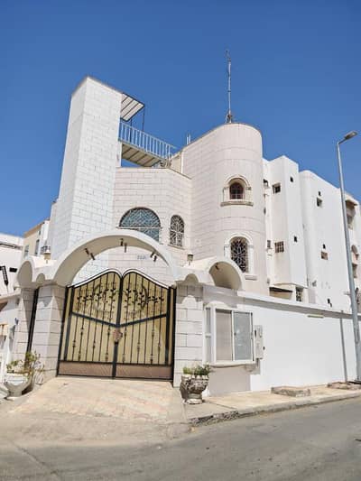 5 Bedroom Floor for Rent in North Jeddah, Jeddah - Apartment for rent in Al-Zahraa, Jeddah
