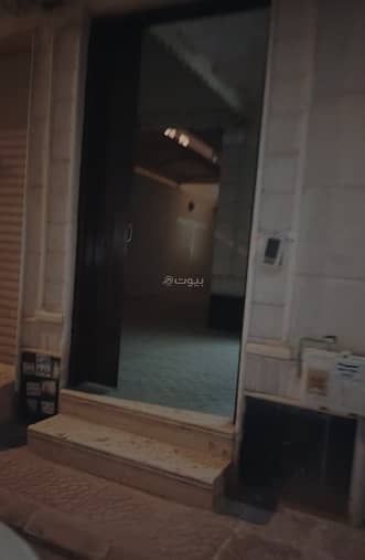 3 Bedroom Floor for Rent in East Riyadh, Riyadh - 3 ground floor apartments for sale in Al Yarmouk Al Sharqi, Riyadh 3 Bedroom Floor for Rent in East Riyadh, Riyadh - 3 ground floor apartments for sale in Al Yarmouk Al Sharqi, Riyadh
