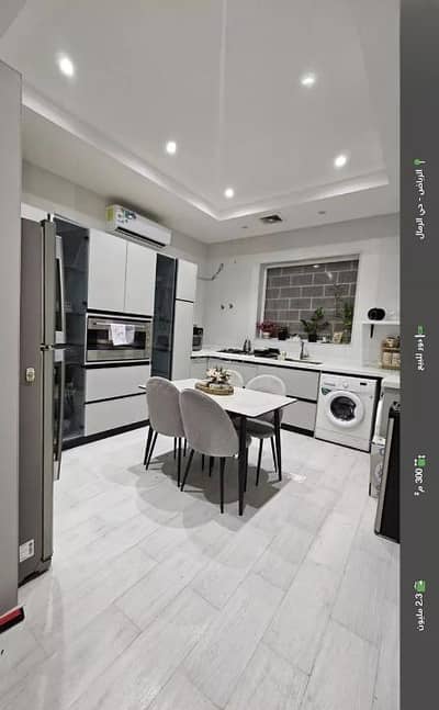 3 Bedroom Floor for Sale in East Riyadh, Riyadh - Floor For Sale in Al Rimal, East Riyadh 3 Bedroom Floor for Sale in East Riyadh, Riyadh - Floor For Sale in Al Rimal, East Riyadh