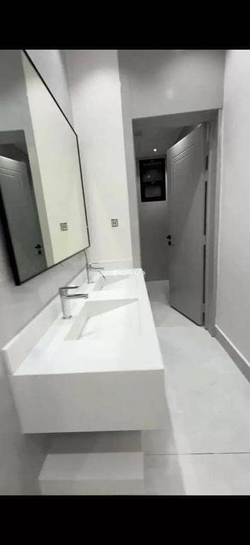 6 Bedroom Floor for Sale in West Riyadh, Riyadh - 6 Bedroom دور For Sale in ضاحية نمار, الرياض