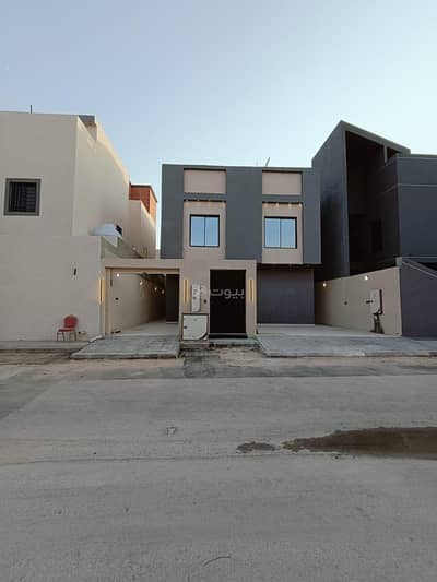 5 Bedroom Floor for Sale in South Riyadh, Riyadh - Floor in South Riyadh,Okaz 5 bedrooms 720000 SAR - 87932547 5 Bedroom Floor for Sale in South Riyadh, Riyadh - Floor in South Riyadh,Okaz 5 bedrooms 720000 SAR - 87932547