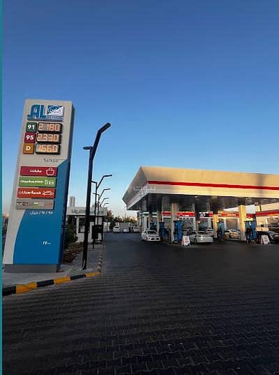 Showroom for Rent in North Jeddah, Jeddah - Al-Rehab Neighborhood, Ahmed Al-Muallifeen Street