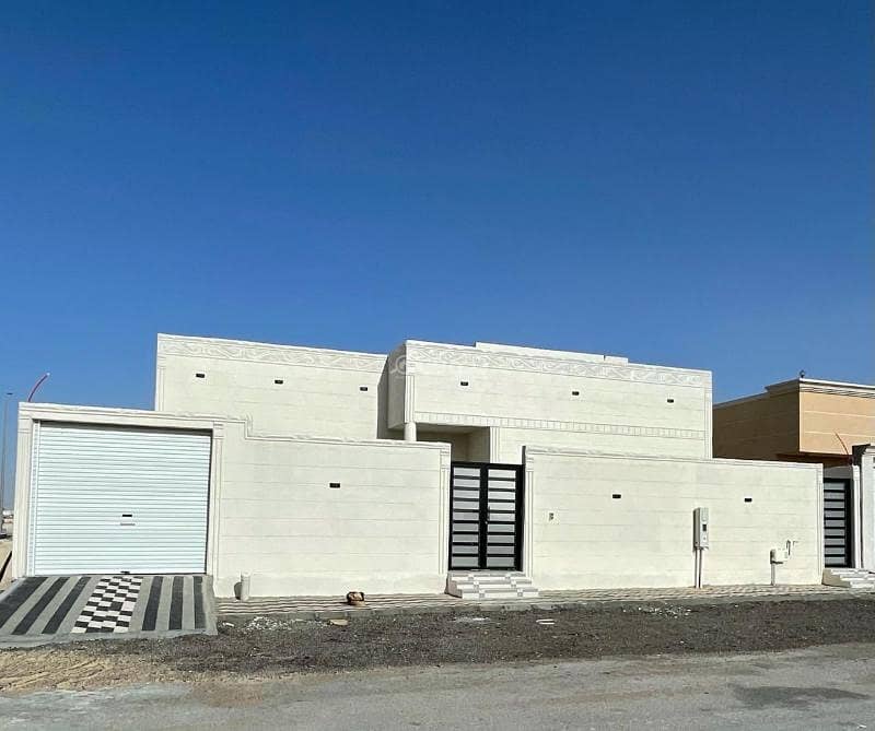 Villa for sale in Al-Basatin District - Bishaq Villa for sale in Al-Basatin District - Bishaq