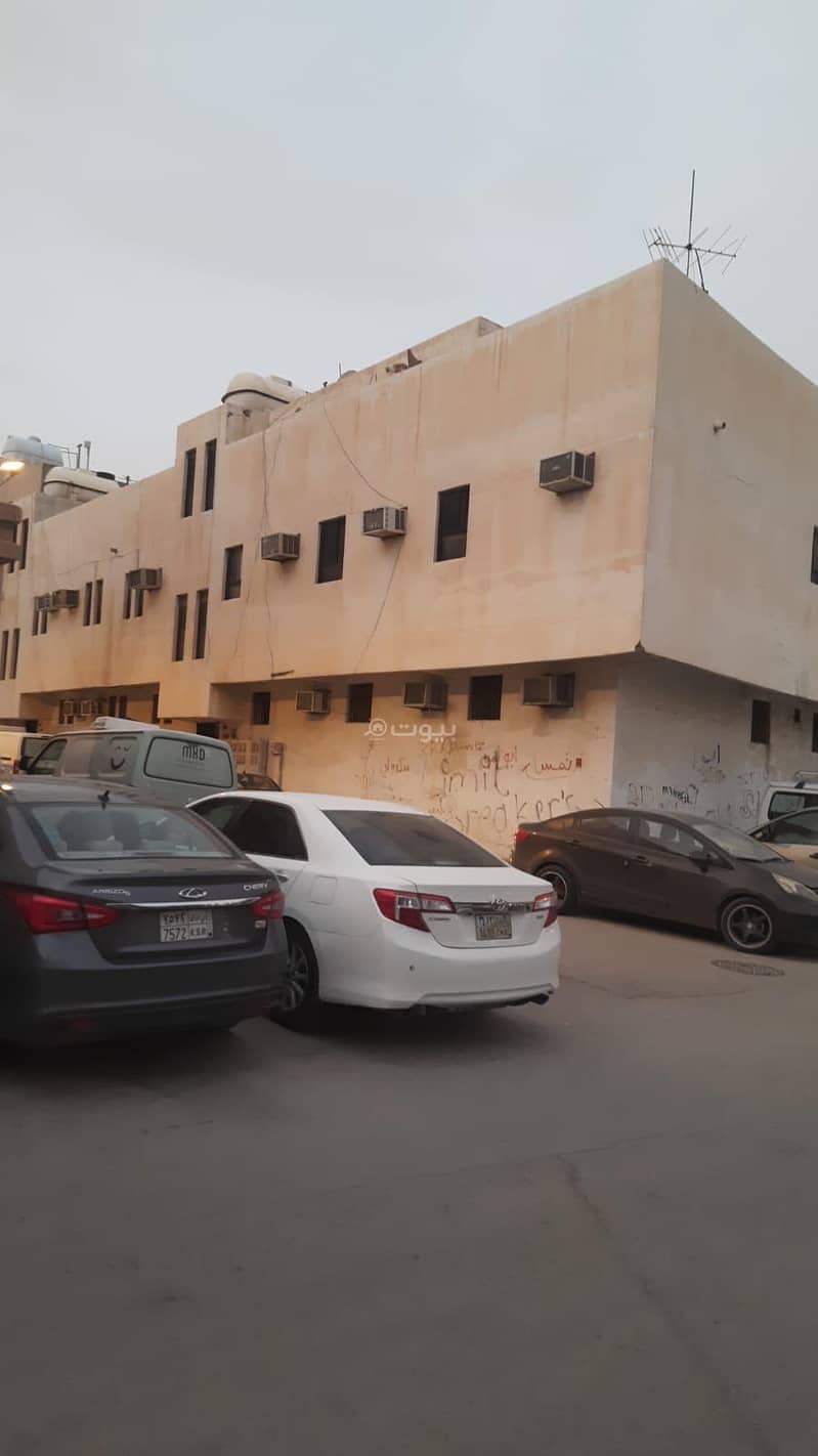 For sale: a building in Umm Haram neighborhood, Riyadh For sale: a building in Umm Haram neighborhood, Riyadh
