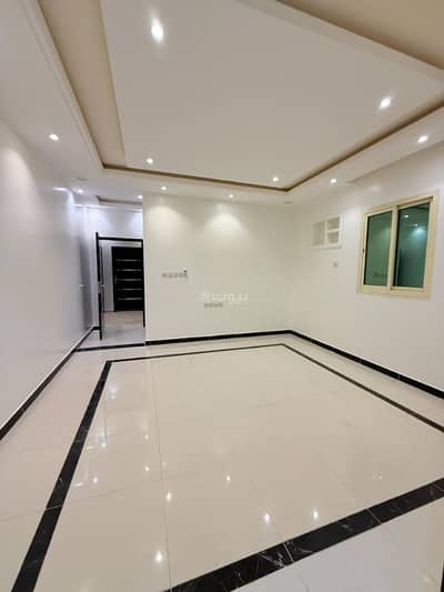 4 Bedroom Apartment for Rent in North Riyadh, Riyadh - Four-bedroom apartment for rent