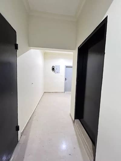 3 Bedroom Apartment for Rent in South Riyadh, Riyadh - Apartment for rent in Badr, South Riyadh