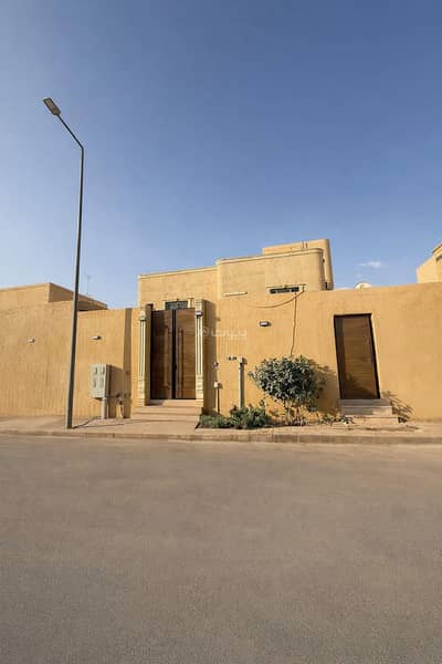 دور 5 غرف نوم للايجار في غرب الرياض، الرياض - دور علوي مع ملحق للإيجار - السويدي الغربي