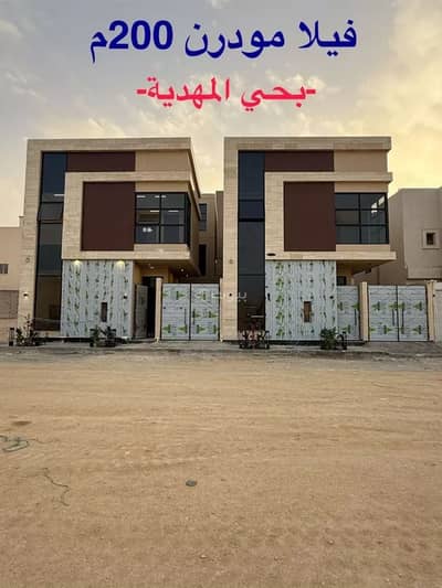 6 Bedroom Villa for Sale in West Riyadh, Riyadh - Villa For Sale in Al Mahdiyah, Riyadh
