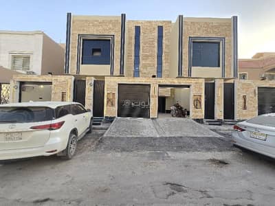3 Bedroom Floor for Sale in West Riyadh, Riyadh - A ground floor villa on an area of 320 square meters.