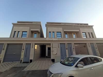 3 Bedroom Floor for Sale in West Riyadh, Riyadh - Residential apartment with 3 bedrooms for sale in Al Awali
