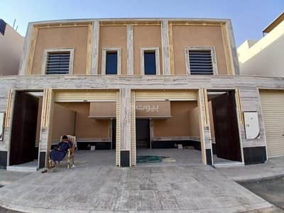 6 Bedroom Villa for Sale in West Riyadh, Riyadh - Upper floor with an apartment of 300 square meters in Al Awali, Tuwaiq neighborhood. 6 Bedroom Villa for Sale in West Riyadh, Riyadh - Upper floor with an apartment of 300 square meters in Al Awali, Tuwaiq neighborhood.