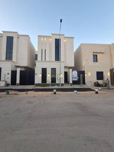 6 Bedroom Villa for Sale in West Riyadh, Riyadh - 5 Bedroom Villa For Sale in Dhahrat Laban, Riyadh