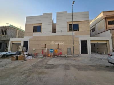 5 Bedroom Villa for Sale in West Riyadh, Riyadh - 5-bedroom villa for sale in Al Suwaidi