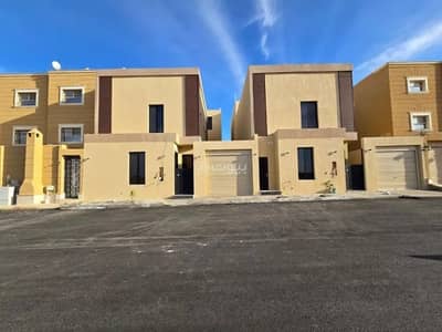 6 Bedroom Villa for Sale in West Riyadh, Riyadh - Villa for sale in Dhahrat Laban, West Riyadh