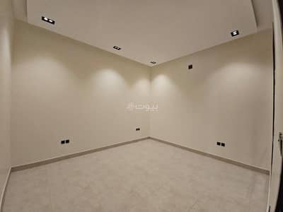 4 Bedroom Floor for Sale in East Riyadh, Riyadh - Distinctive terrestrial signal