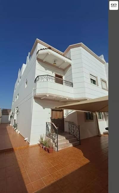 5 Bedroom Villa for Sale in North Jeddah, Jeddah - Villa For Sale in Al Basateen, North Jeddah 5 Bedroom Villa for Sale in North Jeddah, Jeddah - Villa For Sale in Al Basateen, North Jeddah