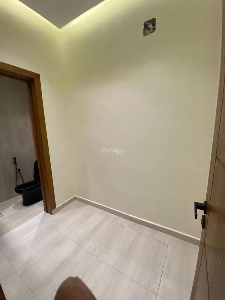 Floor For Sale in Al Bayan Neighborhood, Riyadh Floor For Sale in Al Bayan Neighborhood, Riyadh