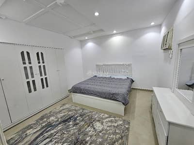 1 Bedroom Flat for Rent in North Riyadh, Riyadh - Furnished apartment with a room and a living room