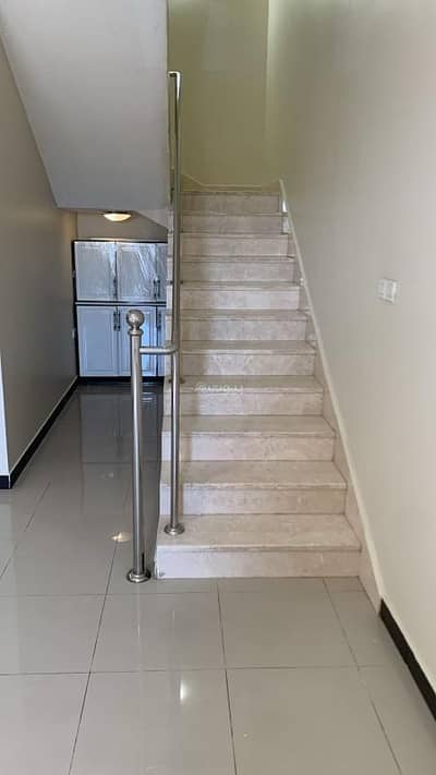 5 Bedroom Flat for Rent in North Riyadh, Riyadh - Two-story apartment with 5 rooms in Al-Yasmin neighborhood