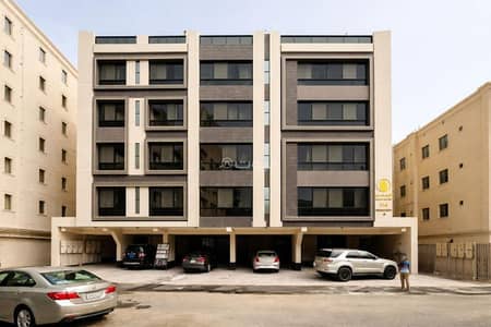 4 Bedroom Flat for Sale in North Jeddah, Jeddah - 4-bedroom apartment for sale in Al-Rawda neighborhood, new, ready to move in, two entrances with immediate vacant possession