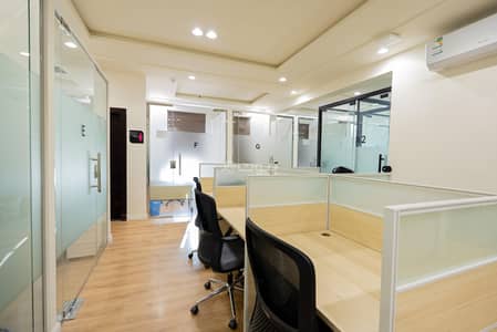 Office for Rent in East Riyadh, Riyadh - Furnished and licensed offices for rent