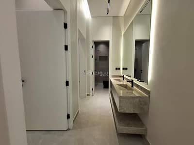 3 Bedroom Floor for Sale in North Riyadh, Riyadh - Ground floor for sale in Al-Narjis district, land area 350 sq. m, built-up area 205 sq. m, excellent finishing and very prime location.