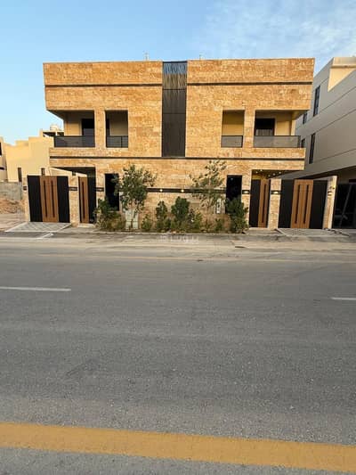 4 Bedroom Villa for Sale in West Riyadh, Riyadh - Villa for sale in Al Mahdiyah with an area of 200