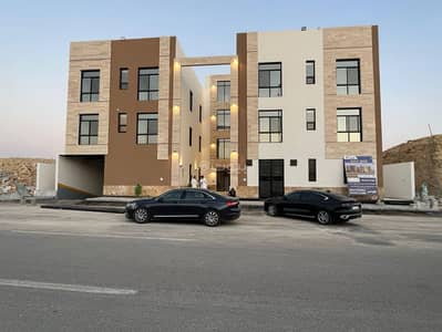 3 Bedroom Flat for Sale in West Riyadh, Riyadh - 3-bedroom apartment for sale in Al-Mahdiyah 3 Bedroom Flat for Sale in West Riyadh, Riyadh - 3-bedroom apartment for sale in Al-Mahdiyah