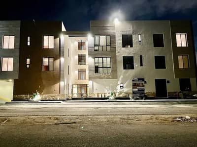 3 Bedroom Apartment for Sale in West Riyadh, Riyadh - Apartment for sale in Al Mahdiyah, west Riyadh